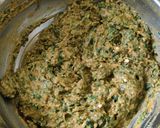 A picture of step 2 of Methi pyaaz muthiya.