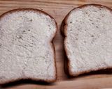 A picture of step 7 of Scrambled Egg & Cheese Sandwich.