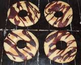 3 Simple Doughnut Toppings recipe step 3 photo