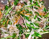Hình bước làm 4 của món Bún gạo xào