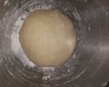 Foto del paso 3 de la receta: Medialunas saladas rellenas sin hojaldre