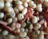 Une image de l'étape 2 de Salade tiède de haricots coco.