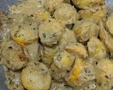 A picture of step 6 of Kaju vale aloo.