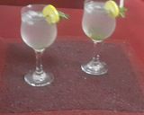A picture of step 4 of Mint mojito.