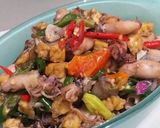 Foto langkah ke 4 dari resep Cumi Asin Cabe Ijo.