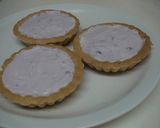 A picture of step 5 of Blueberry Yogurt Tarts.