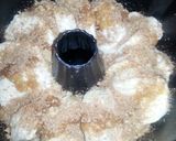 A picture of step 2 of STICKY BUN BREAFAST RING.