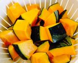 A picture of step 1 of Easily Made in the Microwave!! Kabocha Squash Salad.