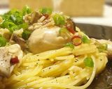A picture of step 29 of Authentic Vongole Bianco Clam Pasta.