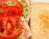 A picture of step 4 of Low Calorie Turkey Sandwich.