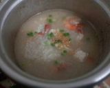 A picture of step 3 of Thai Rice soup with Prawns / Khao Tom Koong.