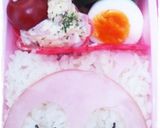 A picture of step 5 of Charaben Stick Ham on Rice Dokin-chan.