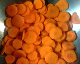 A picture of step 1 of fried carrot chips.