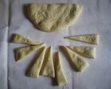 A picture of step 4 of Butter Rolls filled with Purple Sweet Potato.