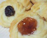 A picture of step 3 of Easy Cookies With Yogurt & Olive Oil.