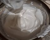 Foto langkah ke 3 dari resep Chiffon Pisang Keju.