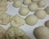 A picture of step 3 of Pizza dough Crispy Thin Crust.