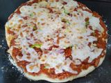 Perfect tuna pizza