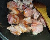 A picture of step 2 of Chinese rice with chicken Chilli.