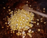 Foto del paso 5 de la receta: Cordero rallado con judías verdes y puré de patatas