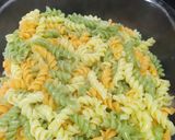 Foto del paso 1 de la receta: Ensalada de pasta seca
