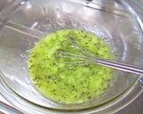 A picture of step 7 of Kiwi and Mousse No-Bake Cheesecake.