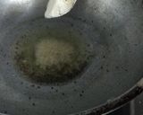 A picture of step 2 of Spicy Tomato Chutney.
