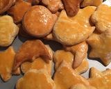 A picture of step 5 of Bredele (Alsatian Cookies).