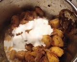A picture of step 6 of Aloo palak.