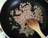 A picture of step 3 of Sobameshi - Yakisoba Noodles and Rice.