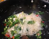 Foto langkah ke 5 dari resep Bihun Goreng.