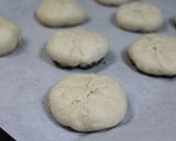 A picture of step 6 of German Kaisersemmel Rolls with Rye.