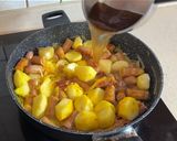 Foto del paso 6 de la receta: Papas con salchichas a la mostaza