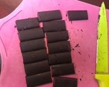 Foto langkah ke 1 dari resep Chocholate Stick Cookies.