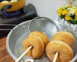 Foto langkah ke 10 dari resep Donat Kentang.