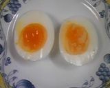 A picture of step 9 of Secret Technique to Peeling Boiled Eggs.