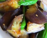 A picture of step 2 of Stir-fried Eggplant and Shishito Peppers.