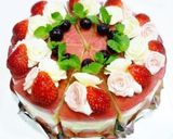 A picture of step 37 of Le Fraisier (French-Style Strawberry Shortcake).