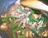 A picture of step 3 of Sweet & Savory Shiitake Mushroom, Green Pepper, and Pork Belly Stir-fry.