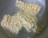 Foto langkah ke 1 dari resep Mie Goreng Santan.