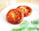 A picture of step 4 of ✿Creamy Crab Cakes✿.