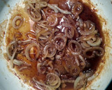 A picture of step 3 of Caramelized Onion.