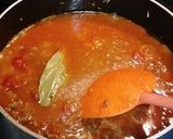 A picture of step 5 of Meat Sauce Made from Canned Tomatoes.