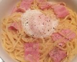 A picture of step 6 of Easy Heavy Cream-free Carbonara.