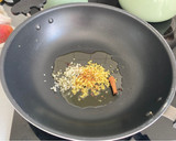 Foto del paso 3 de la receta: Chicken Korma (चिकन कोरमा)