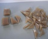 A picture of step 1 of King Oyster Mushroom and Konnyaku Spicy Stir-Fry.