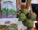 Foto del paso 1 de la receta: Alcachofas rellenas con habitas y guisantes (vegano)