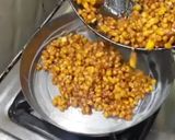 A picture of step 4 of बूंदी मीठाई.