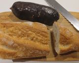 Foto del paso 1 de la receta Bocadillo de Morcilla de Arroz Crujiente con Pan de Barra Dorado en su Jugo
