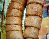 A picture of step 2 of Layered potato rolls.